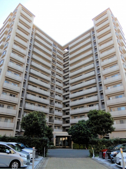 ガーデンプラザ新検見川２１番館の外観