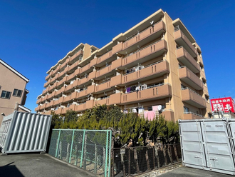 エクセレンス新守山の外観