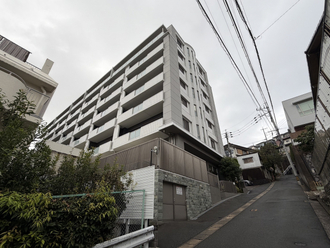 アンピール輝国の外観