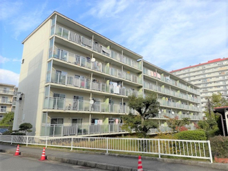 名谷８団地３８号棟