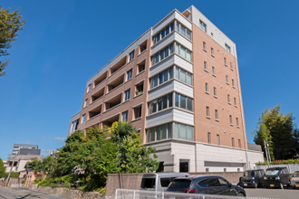 グランドメゾン西新弐番館の外観