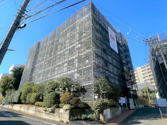 藤沢善行ニューライフB棟の外観