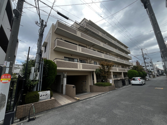 西田辺グリーンマンションの外観