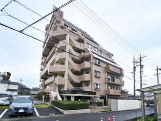 グローリアス刈谷の外観