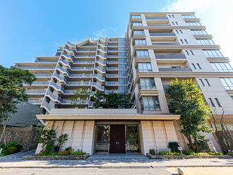 ヴェレーナシティ東京イーストガーデンズの外観