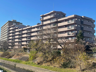 ラ・クール藤ヶ丘の外観