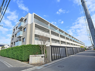 ローレルコート池上台の外観