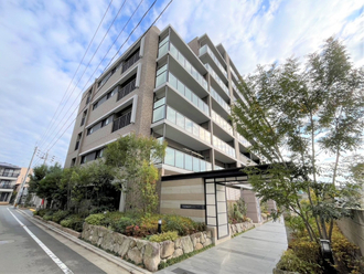 ファーネスト箱崎九大前レジスタの外観