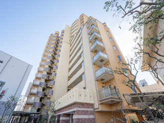 アルシオンエアポートタワーの外観