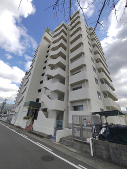 ホワイトキャッスル平針３の外観