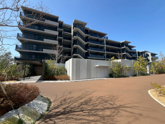 ＩＳＬＡＮＤＣＩＴＹ　ＴＨＥ　ＧＡＲＤＥＮ　ＶーＩＩの外観