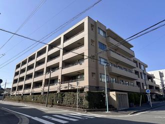 萩山シティハウスの外観