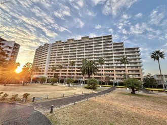 シーガーデン新浦安C棟の外観