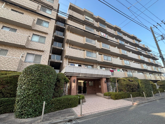 ローヤルシティ一之江の外観