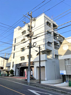 メゾン北小金の外観