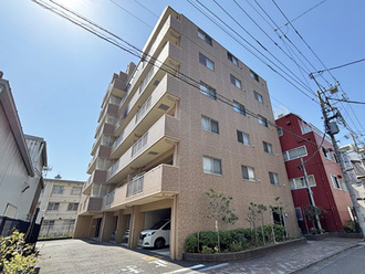 セザールアーバンデュオウエストの外観