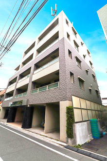 ワールドパレス椎名町ビシームの外観