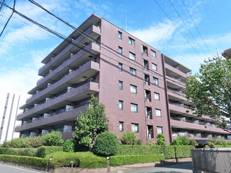 コスモ下総中山の外観