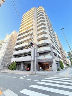 パレステージ上野の外観