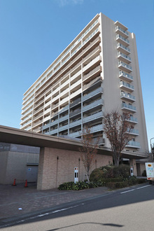 グランマークスツインフォート　Ｂ棟の外観