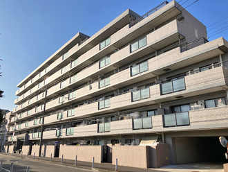 リーベスト本牧三渓園の外観