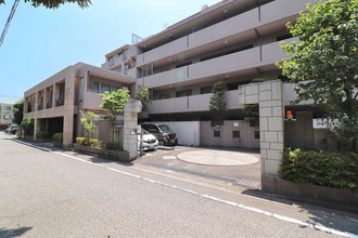 オーベル徳殿公園の外観