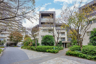 グローリオ蘆花公園ヴィラＤ棟の外観