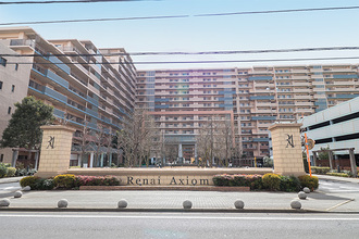 ルネ・アクシアム