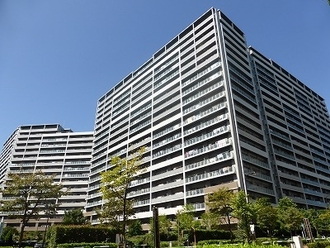 東京フロンティアシティアーバンフォートイーストブロックの外観