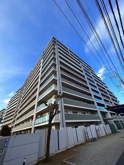 ゼファーヒルズ松戸フィオリーナの外観