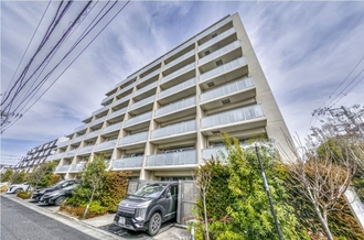 オーベル市川の外観