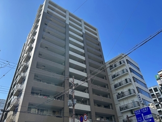 ローレルコートデュオ西本町の外観
