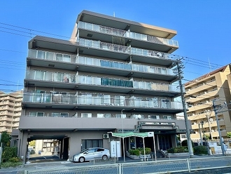 サングレール住之江公園の外観