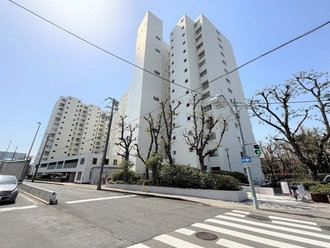 新北野第二コーポの外観
