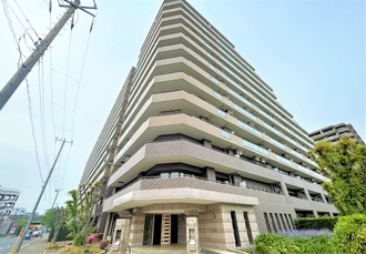 ガーデナヴィルラグナ市川妙典の外観