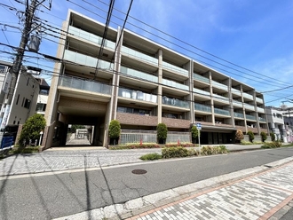 プラウド武蔵小杉の外観