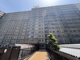 ファミリープラザ朝潮橋Ｂ館の外観