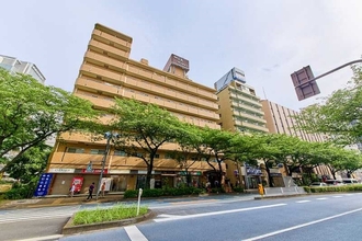 朝日広尾マンションの外観