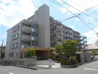 グリーンライフ蕨市民公園の外観