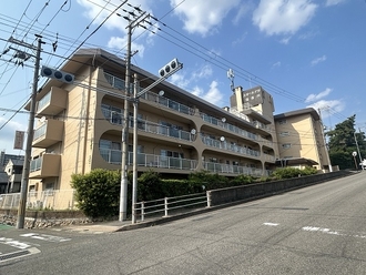 スターハイツ住吉川の外観