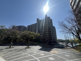オークヒルズ香里四番館