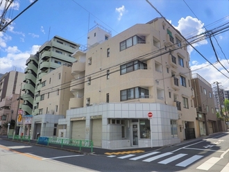 朝日プラザ中野弥生町の外観
