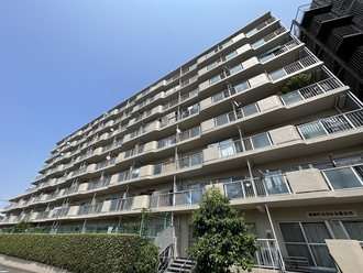 東大阪スカイハイツの外観