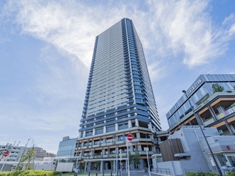 ザ・タワー十条の外観