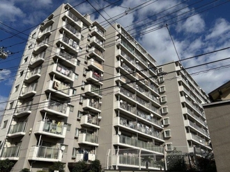 ソフトタウン綾瀬の外観