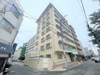 伊丹グリーンハイツの外観