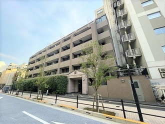 シンシア白金山北ホームズの外観