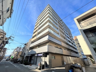 プレサンスロジェ西宮鳴尾の外観