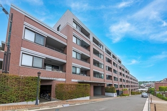 横濱山手テラス壱番館の外観