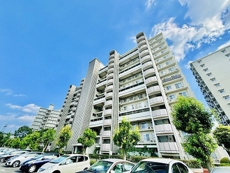 サンライトパストラル壱番街D棟の外観